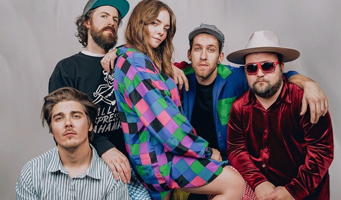 TAE & The Neighborly