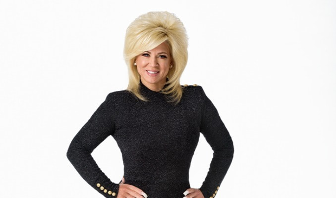 Theresa Caputo Live: The Experience