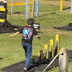 Girl with tree house, @emm.maeee