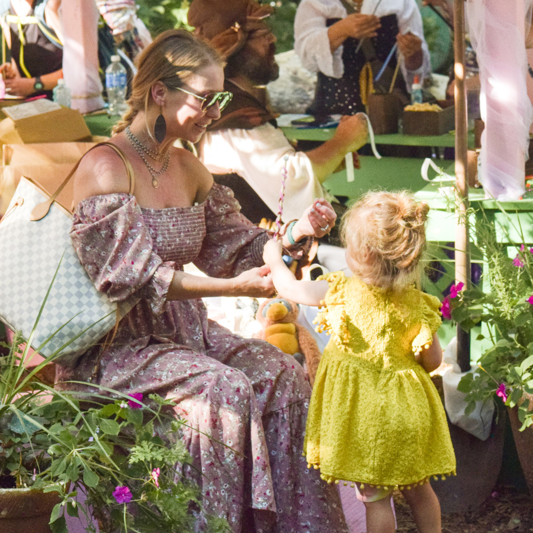 Girl with a goat, @ava_dawn06